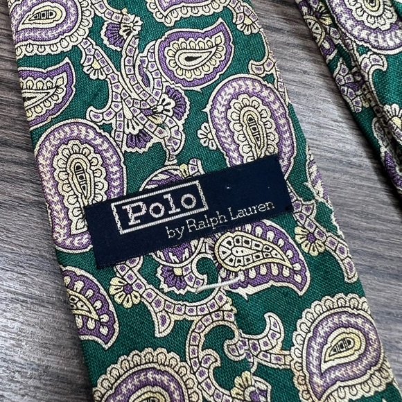 Polo Ralph Lauren Green w/ Purple & White Paisley Linen Tie - Picture 3 of 6